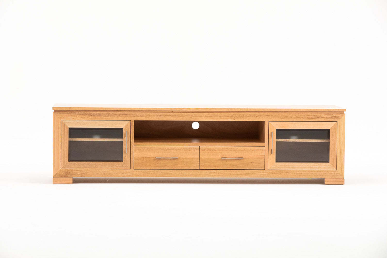 Tamworth Entertainment Unit