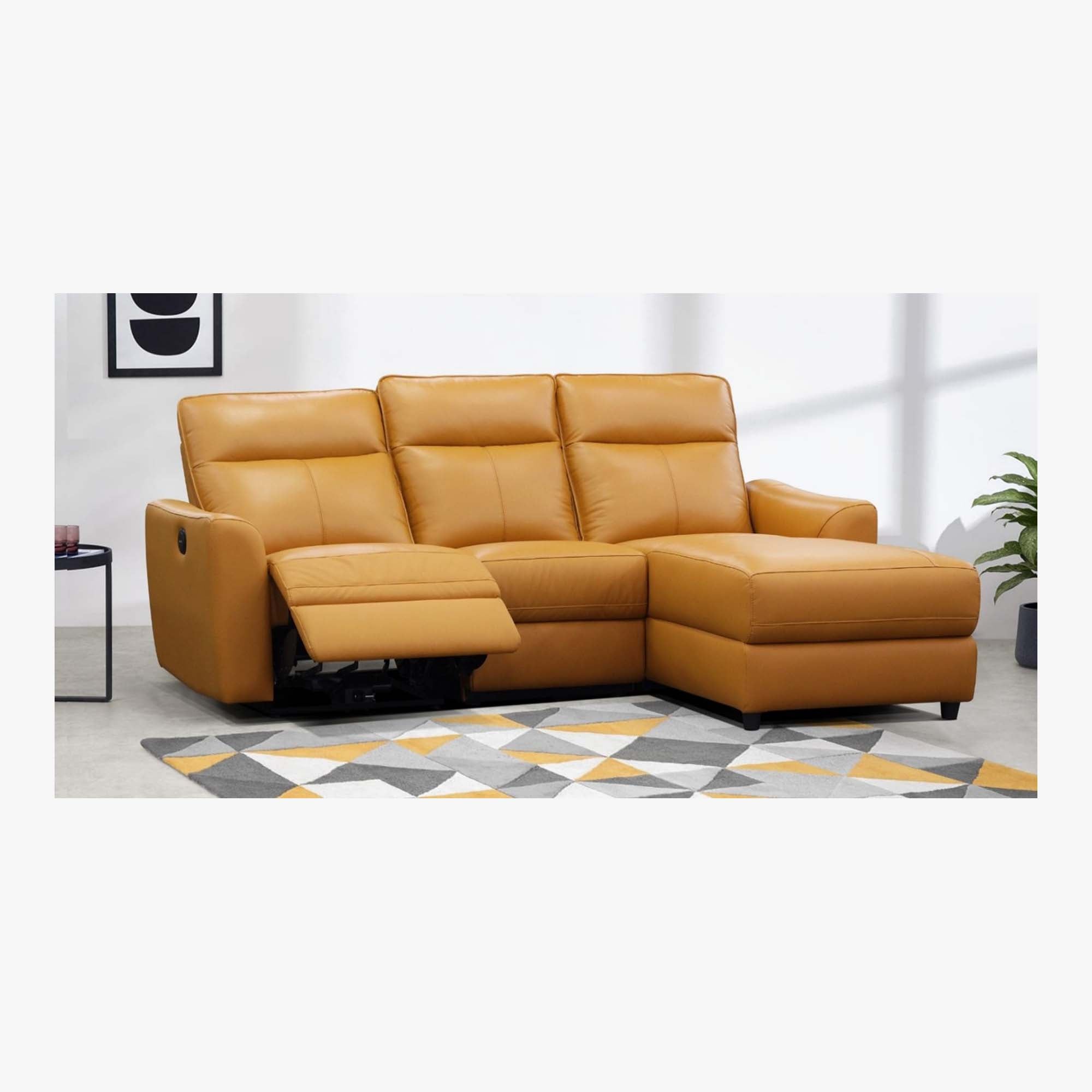 Fleetwood Lounge