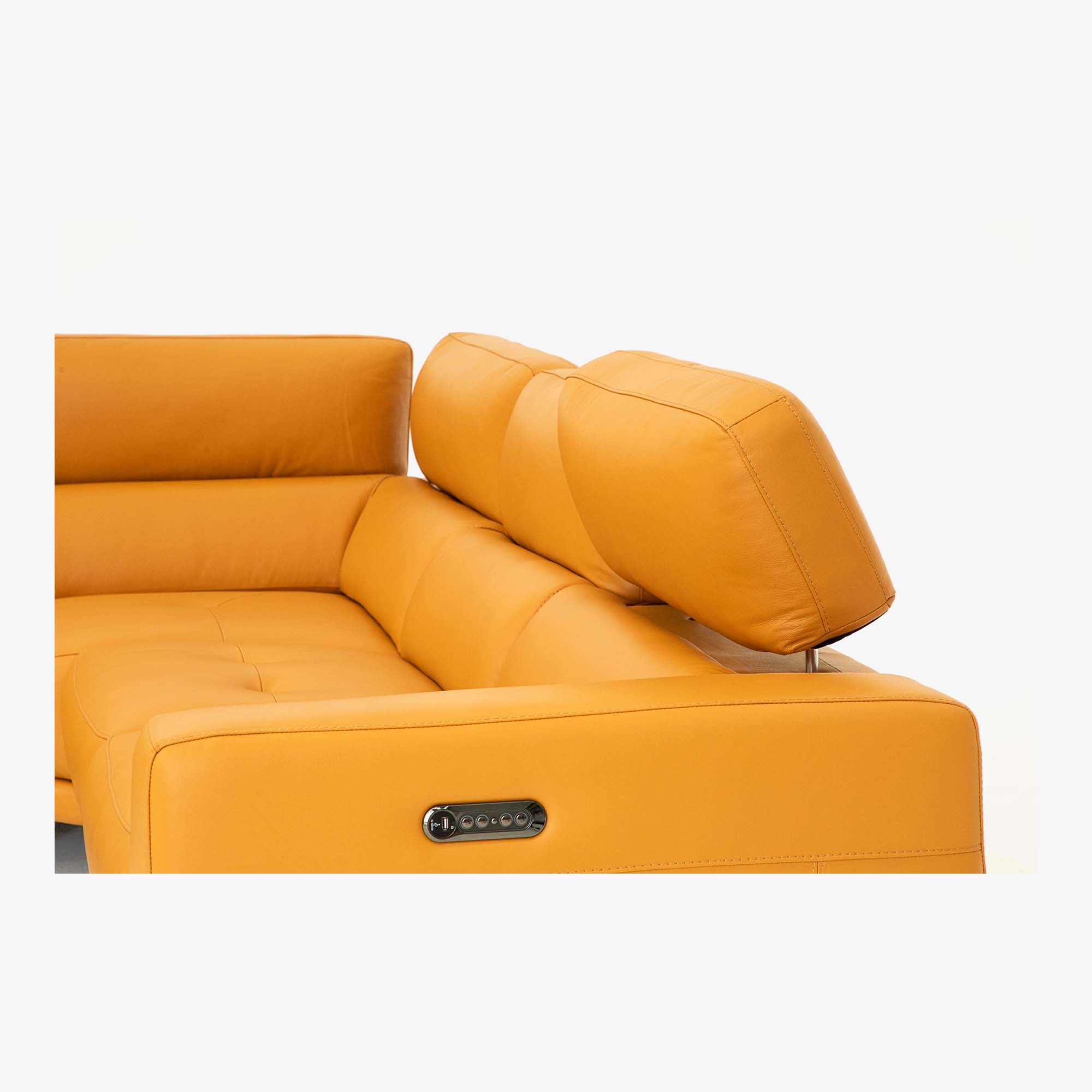 Charisma Lounge