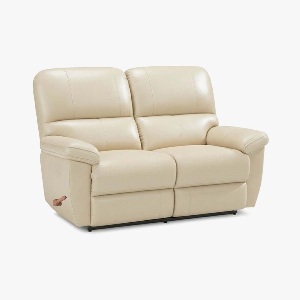 Clarkston Lounge