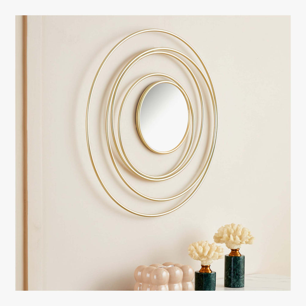 Mia Mirror