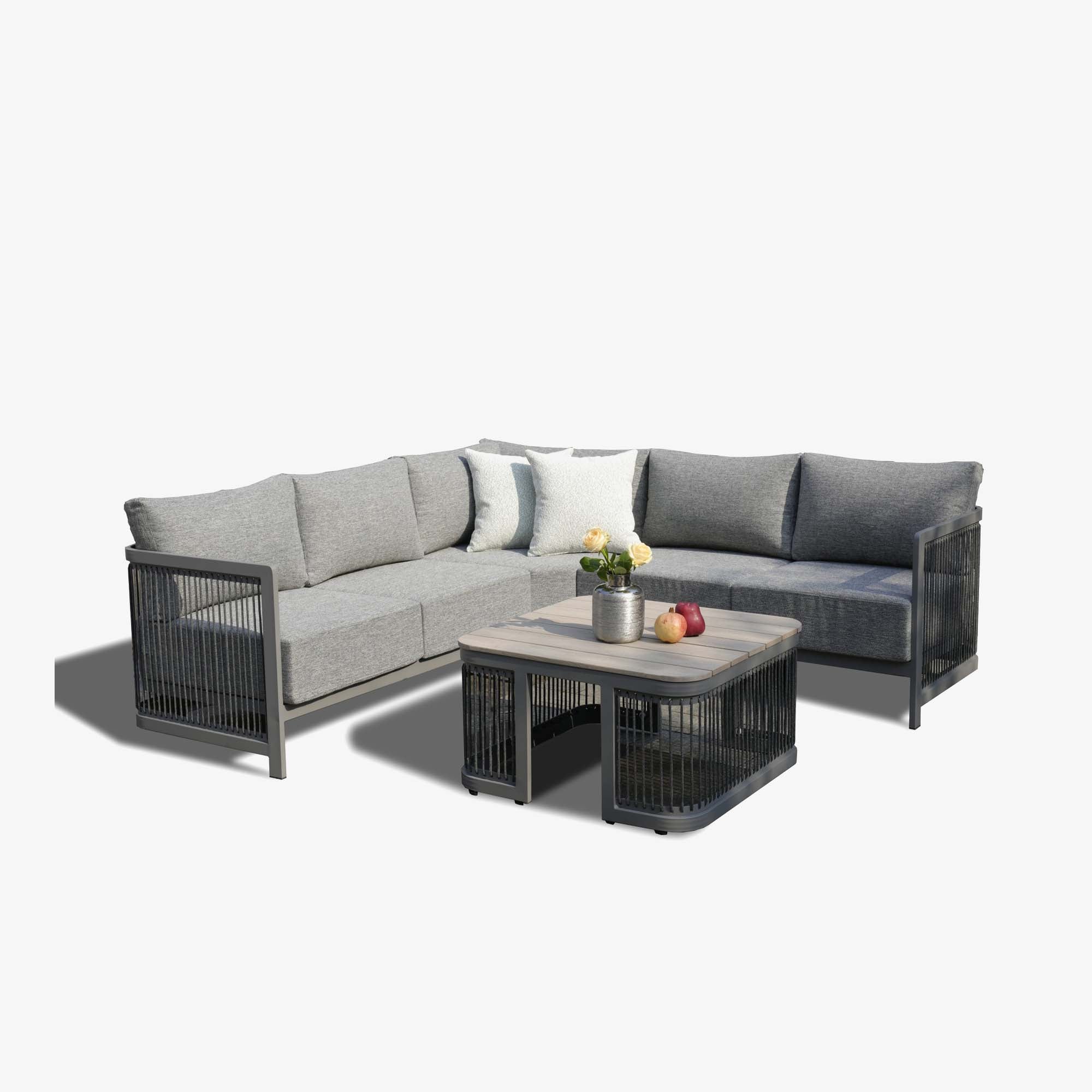 Mila Outdoor