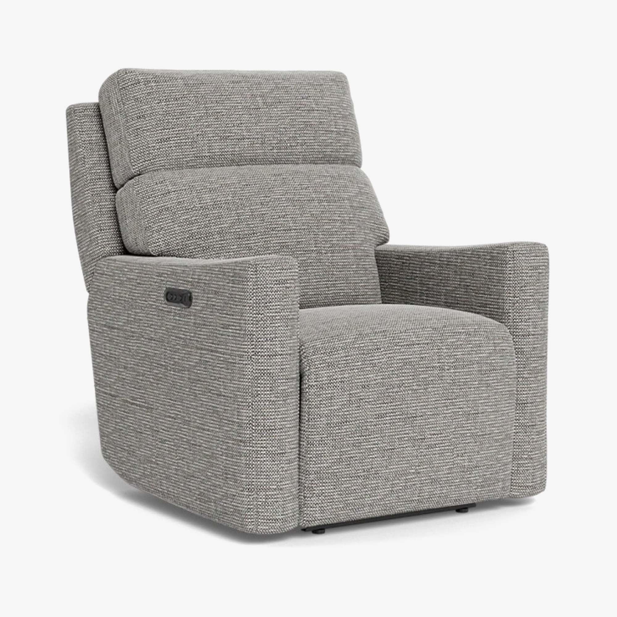 Ryan Lounge