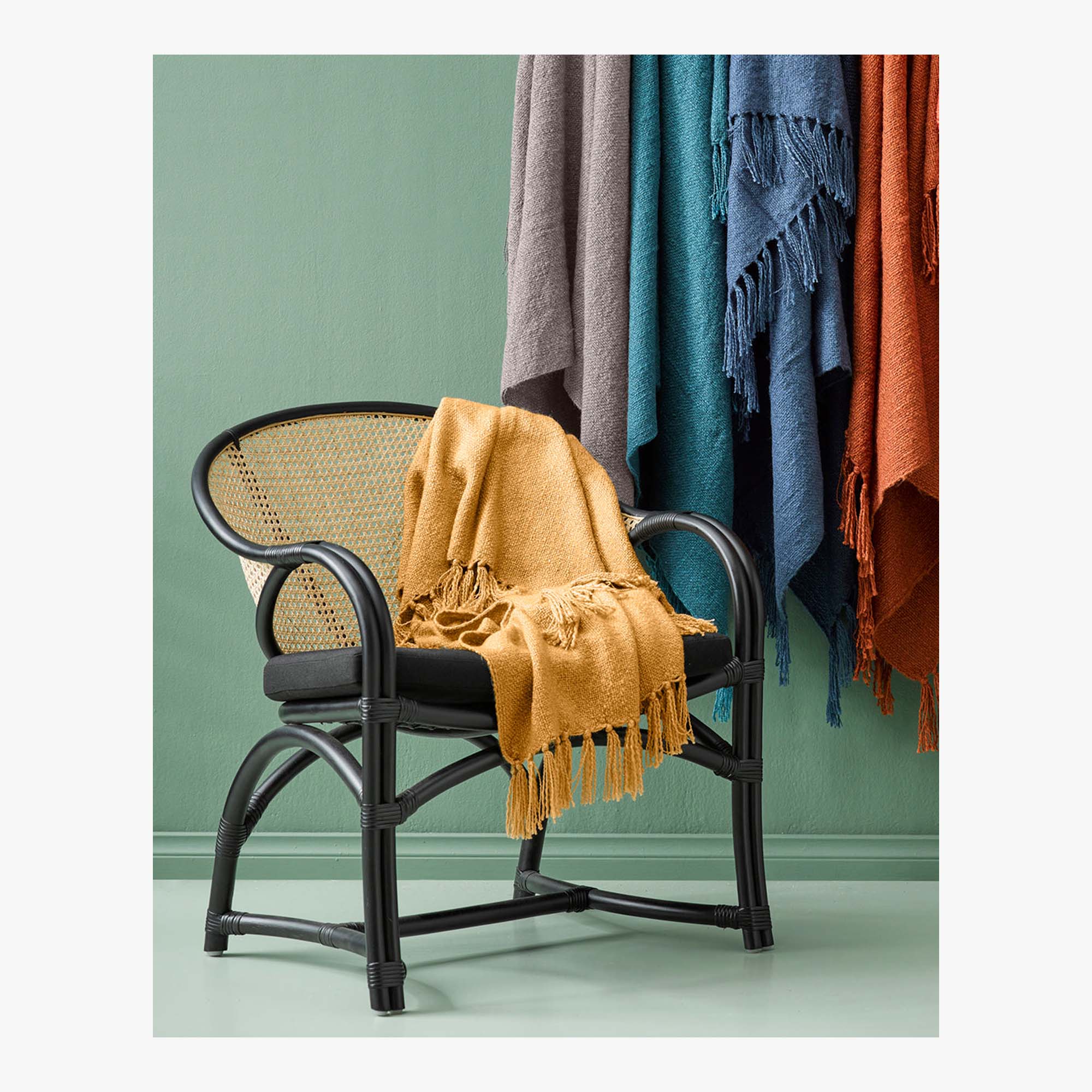Serenade Throw Rug