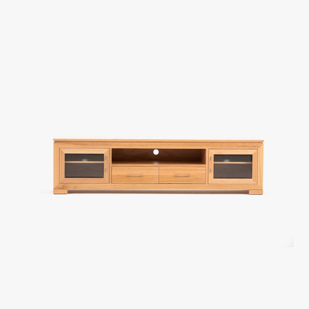 Tamworth Entertainment Unit
